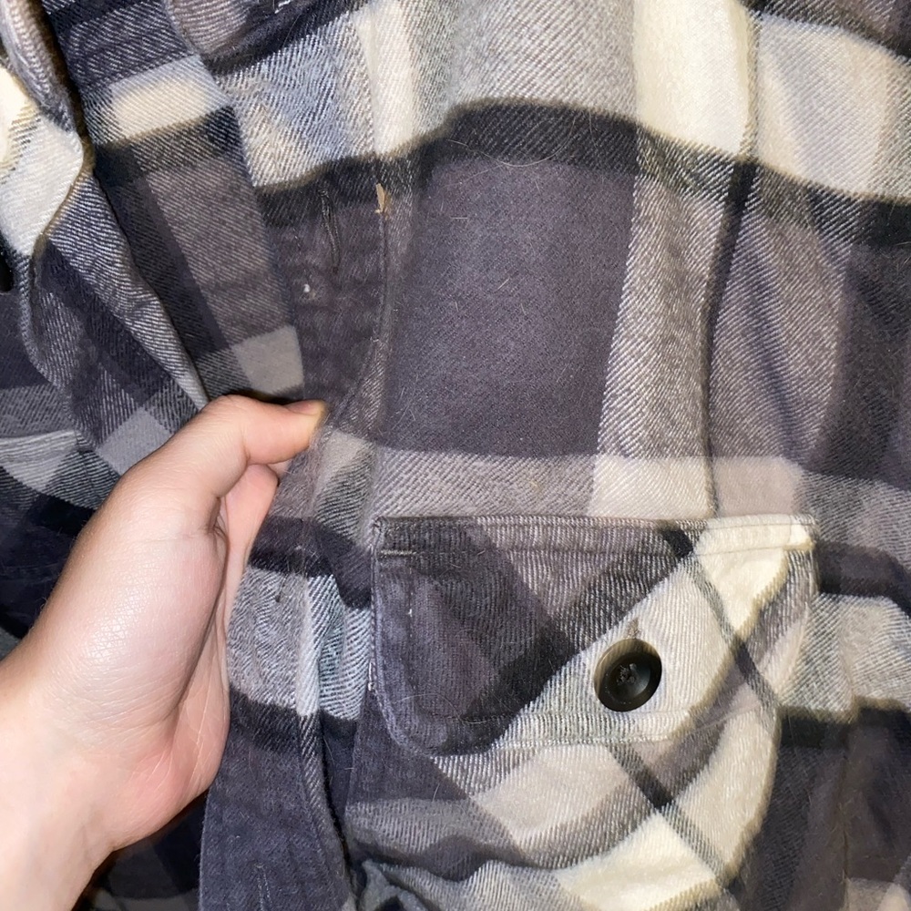 Oversized flannel - Picture 2 of 3